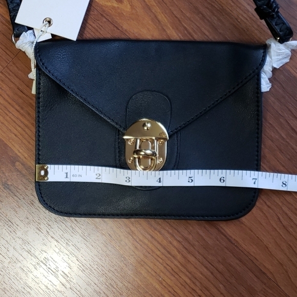 Isabelle Black Vegan Crossbody NWT - Picture 4 of 7